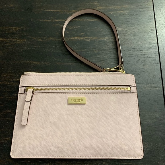 kate spade Handbags - Kate Spade Laurel Way Wristlet
